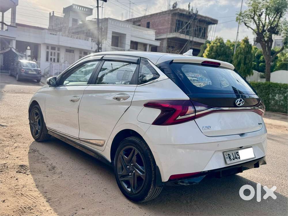 Hyundai I20 Sportz 1.2 Ivt Dual Tone, 2021, Petrol