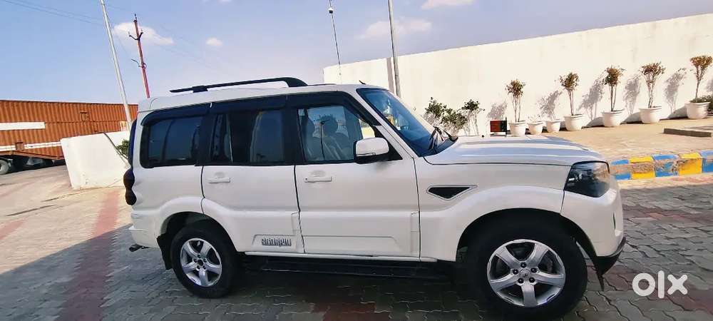 Mahindra Scorpio S11 2018 Diesel 85308 Km Driven Dimand 9,50,000
