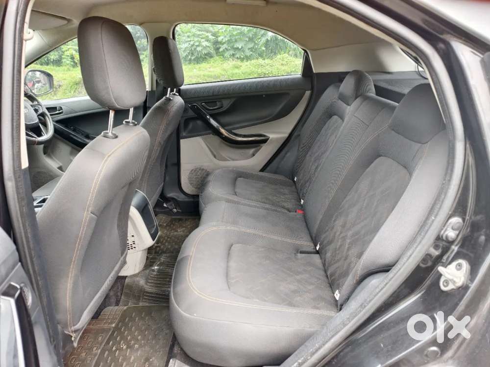 Tata Nexon Kraz Plus Amt, 2020, Petrol