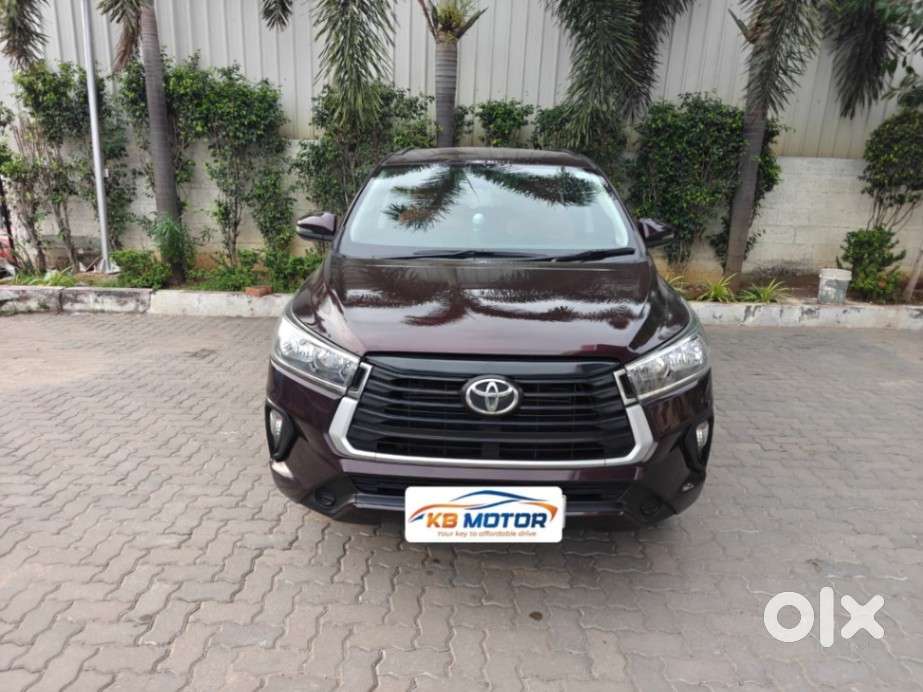 Toyota Innova Crysta 2.4 G Plus Mt 8 Str, 2021, Diesel