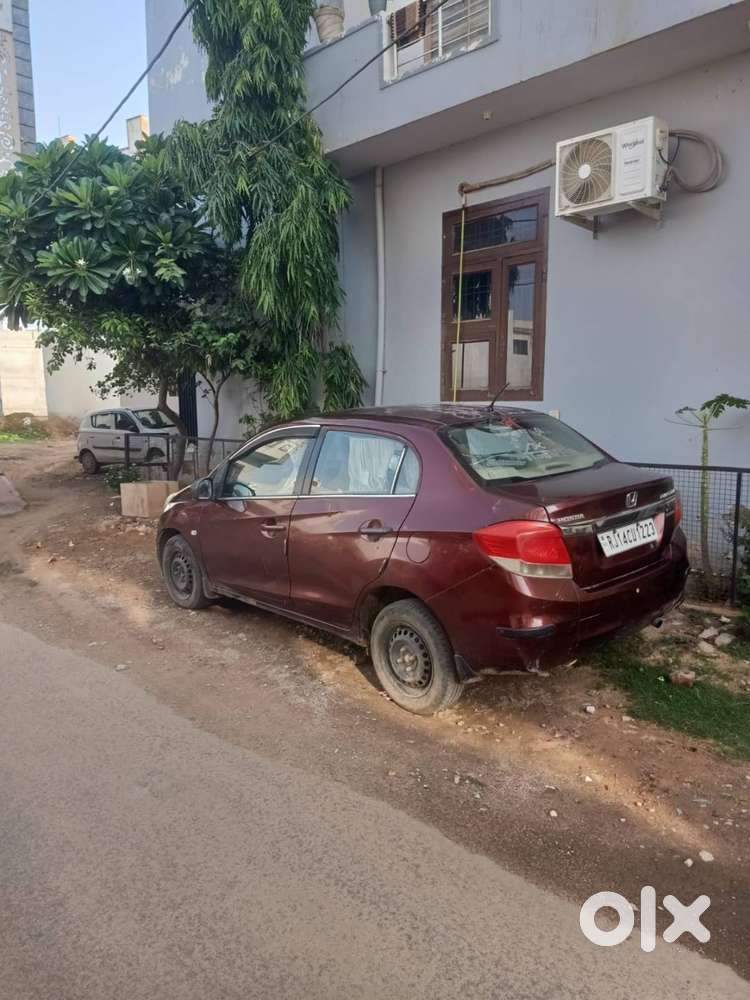 Honda Amaze 2nd Gen 2013 Diesel Good Condition