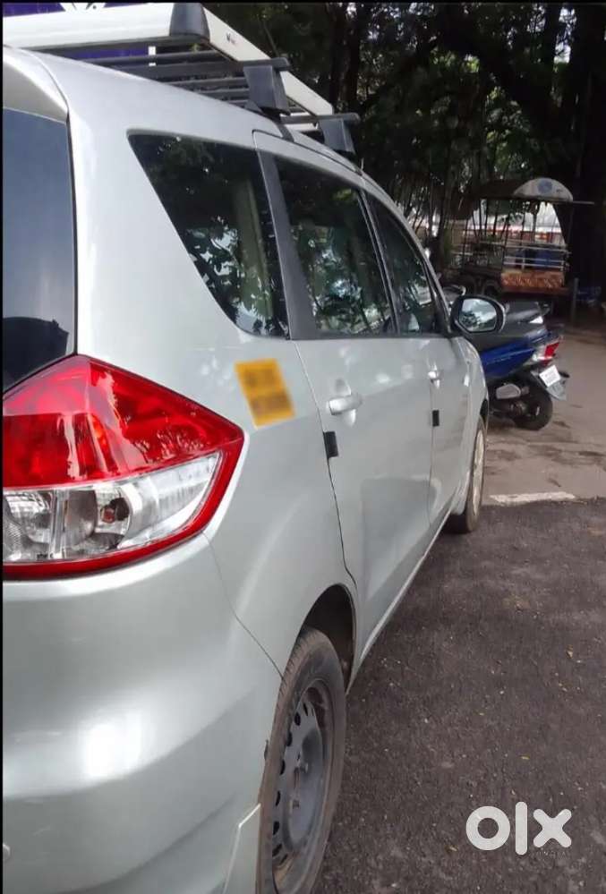 Maruti Suzuki Ertiga Vxi 2018
