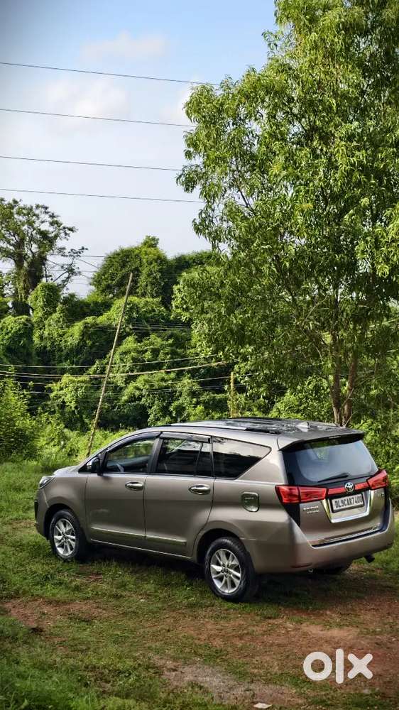 Toyota Innova Crysta 2019