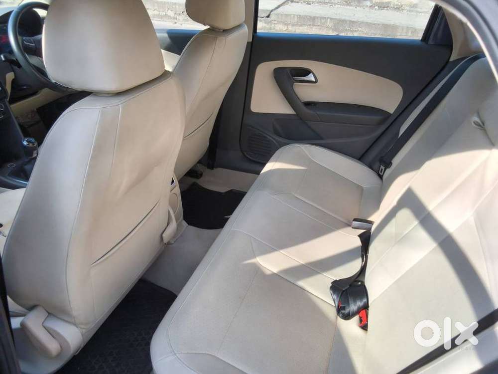 Volkswagen Vento Petrol Highline, 2013, Petrol