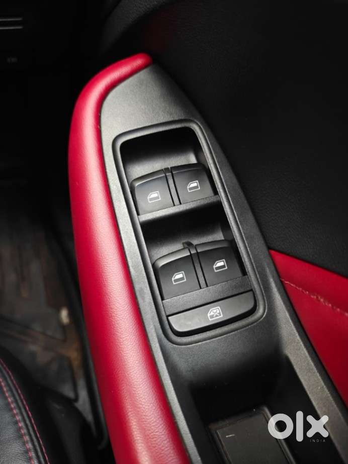 Mg Astor 1.3 Savvy Turbo At S Red, 2024, Petrol