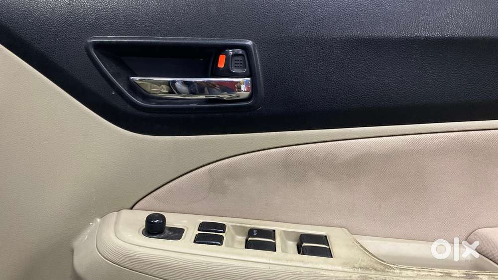 Maruti Suzuki Swift Dzire 1.2 Vxi Bsiv, 2017, Petrol