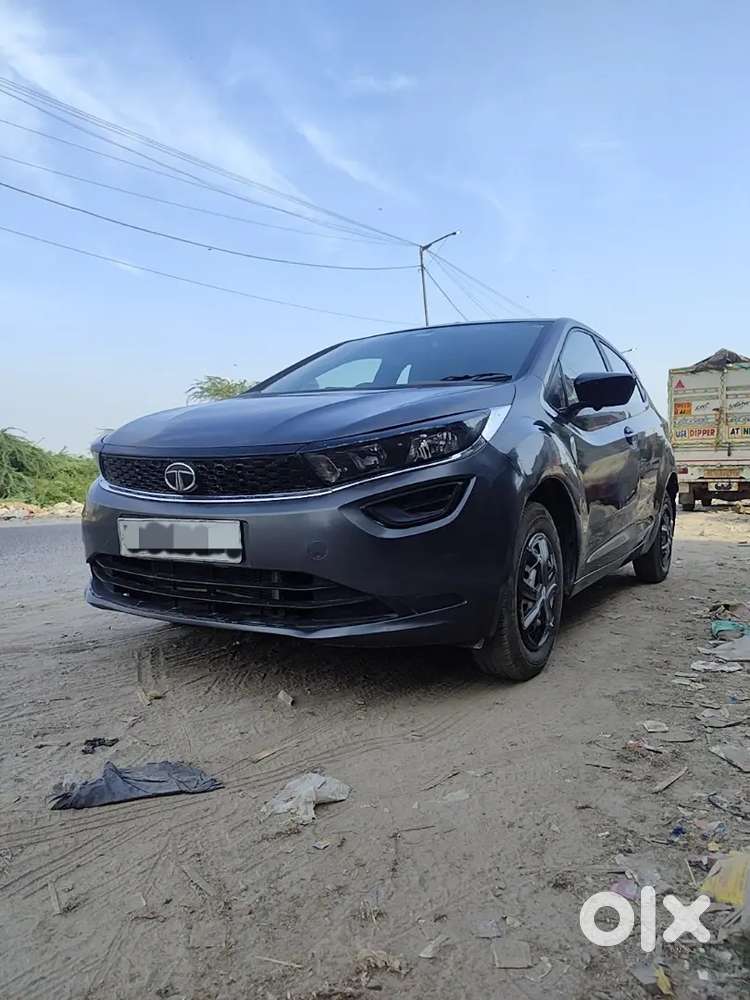 Tata Altroz 2022 Petrol 37600 Kms Driven