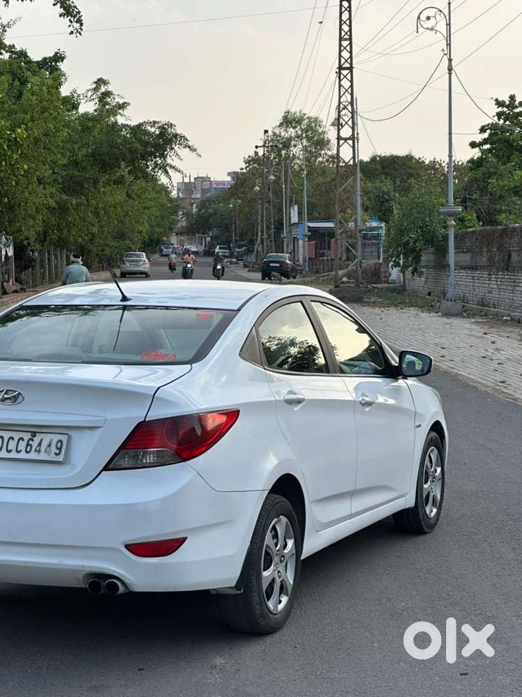Hyundai Verna Diesel Manual 2013