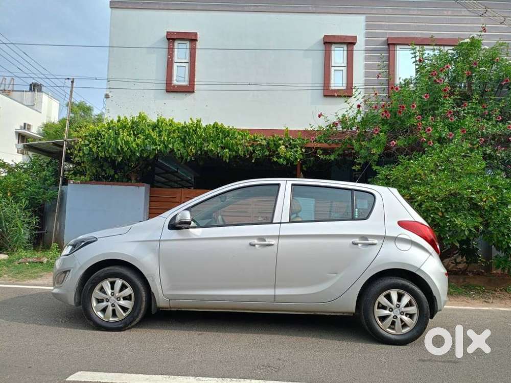 Hyundai I20 2012-2014 Sportz At 1.4, 2013, Petrol