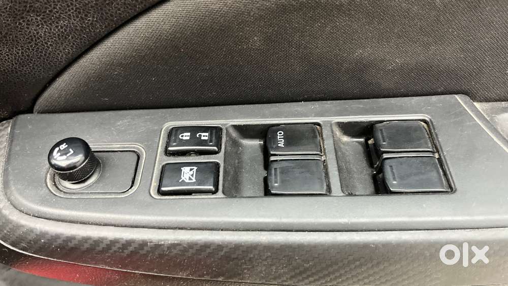 Maruti Suzuki Swift Amt Vxi, 2020, Petrol