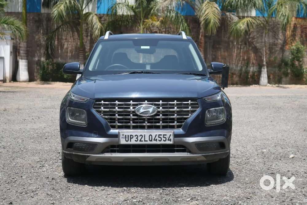 Hyundai Venue S Diesel, 2020, Petrol