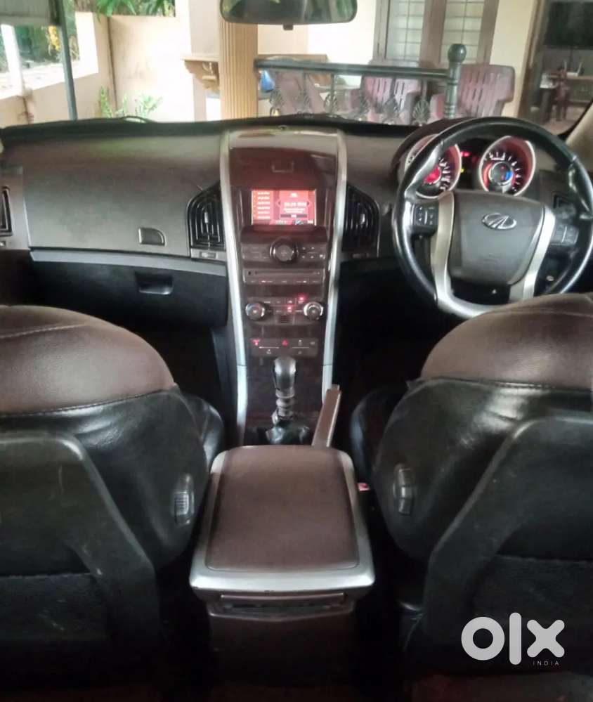 2013 W8 Family Used Car.