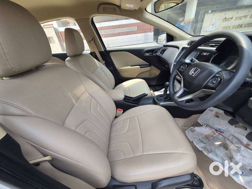 Honda City V Mt Exclusive, 2022, Petrol