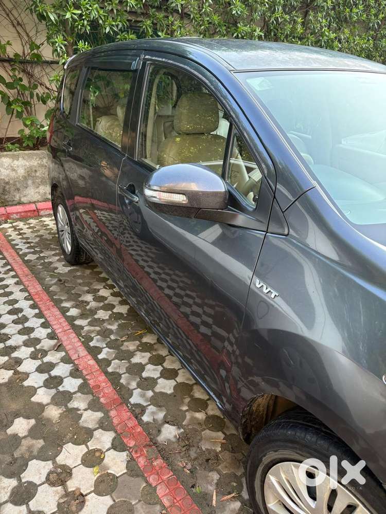 Maruti Suzuki Ertiga Petrol 2013