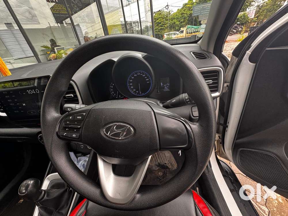 Hyundai Venue S 1.2 Petrol, 2020, Petrol