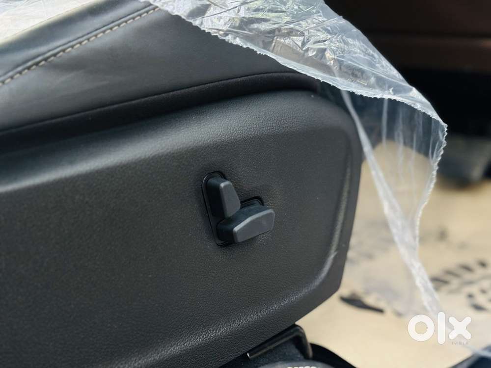 Mahindra Thar Roxx Ax7 L Diesel At 4wd, 2025, Diesel