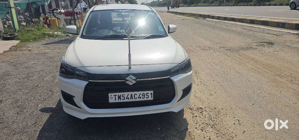 Maruti Suzuki Swift Dzire Vxi Optional, 2025, Cng & Hybrids