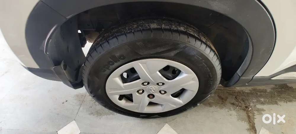 Hyundai Venue 2020 Petrol Well Maintained