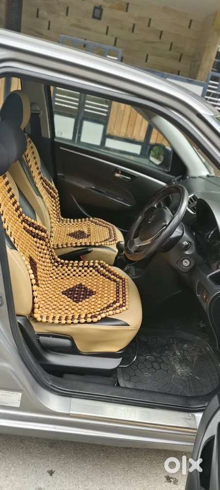 Maruti Suzuki Swift Vxi, 2012, Petrol