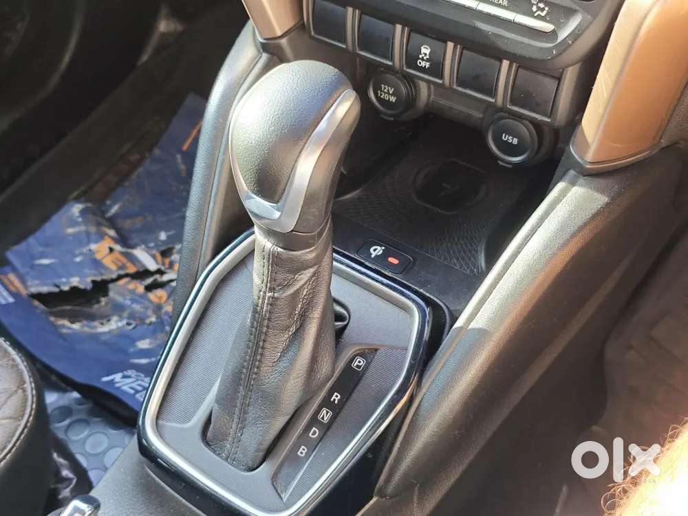 Suzuki Grand Vitara Automatic 2023 Strong Hybrid Alpha Plus