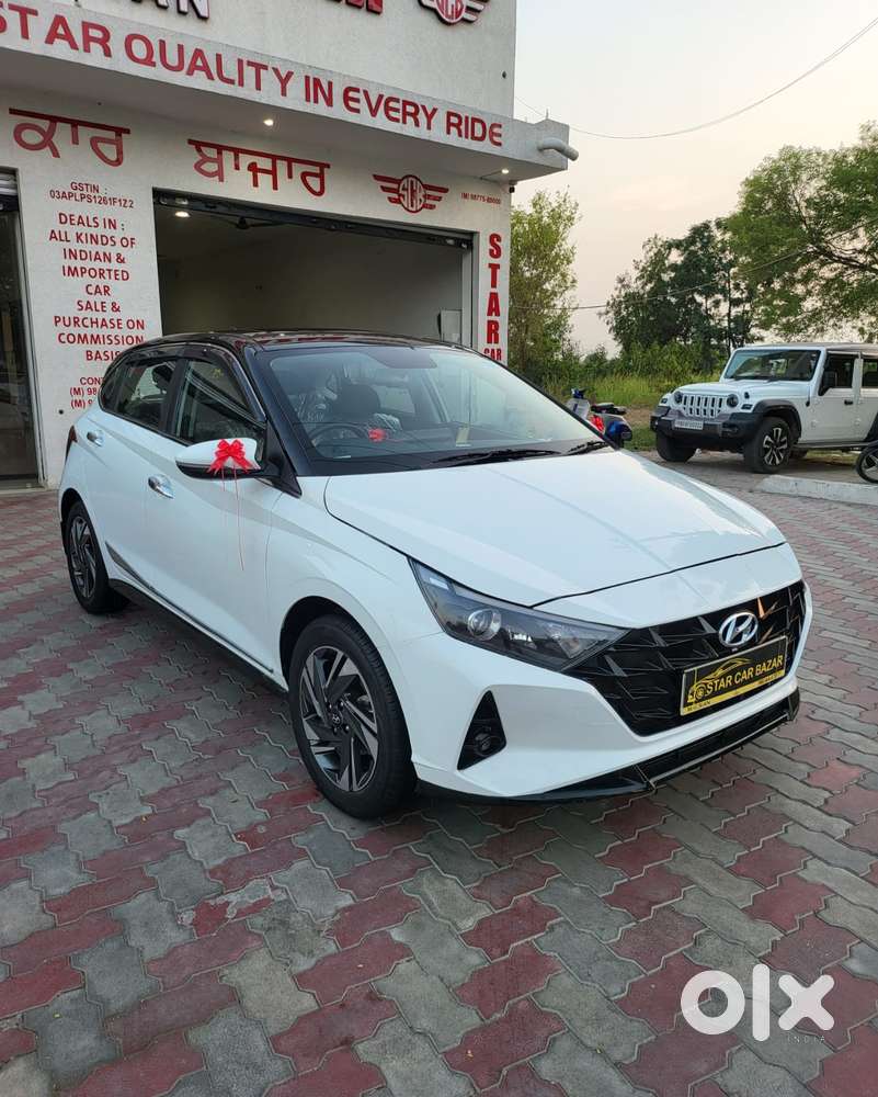 Hyundai I20 Asta (o) 1.2 Mt, 2023, Petrol