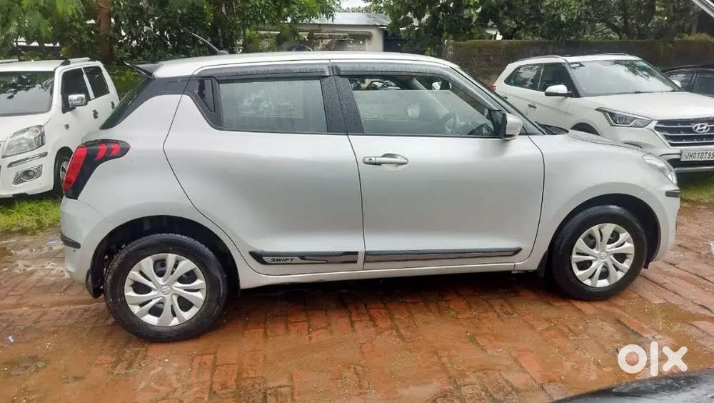 Maruti Suzuki Swift Vxi 2019