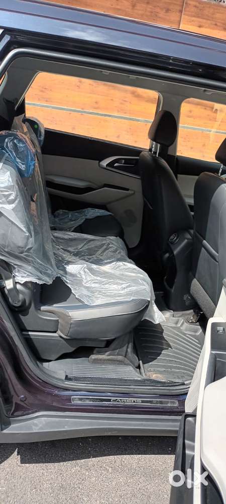 Kia Carens G 1.5 6mt Premium (o) 7-seater, 2024, Petrol