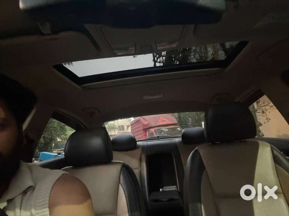 Top Model Automatic Car With 2 Original Keys