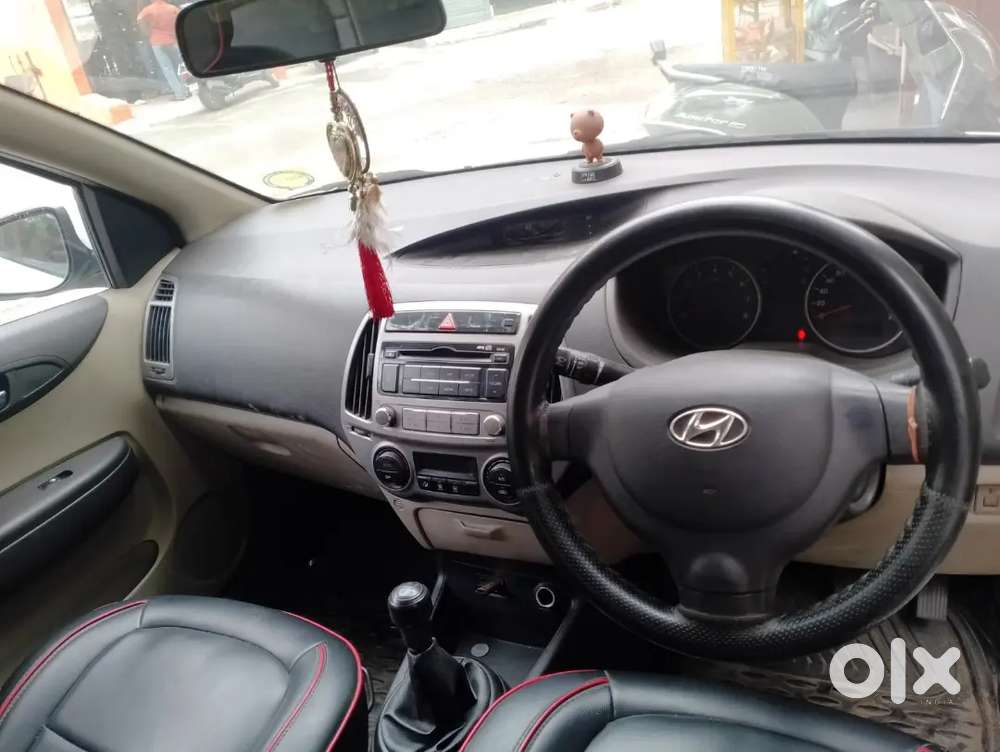 2027 September Tk Valid Ha Koi Kam Nahi Ha Gadi Ma