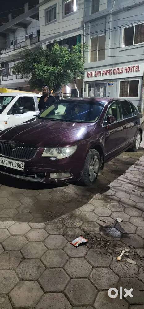 Skoda Superb 2012 Petrol Well Maintained