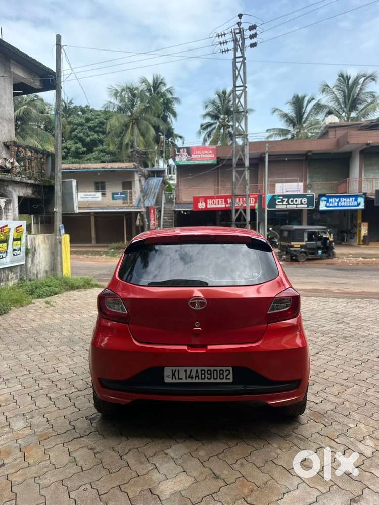 Tata Tiago Petrol 2022