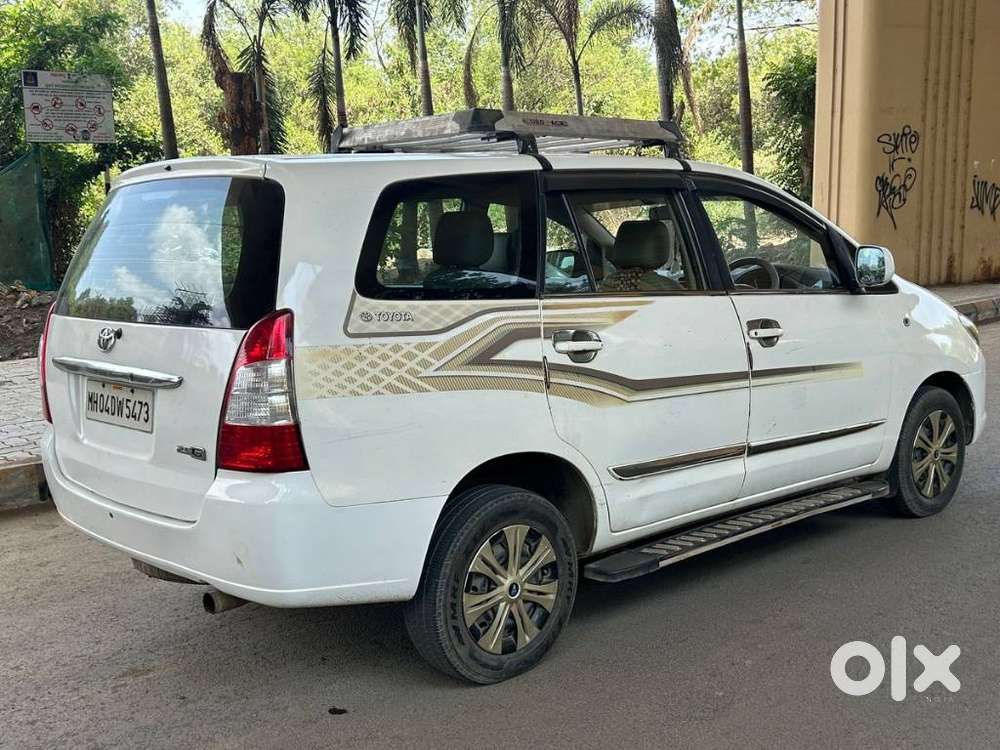 Toyota Innova 2009-2011 Cng, 2009, Cng & Hybrids