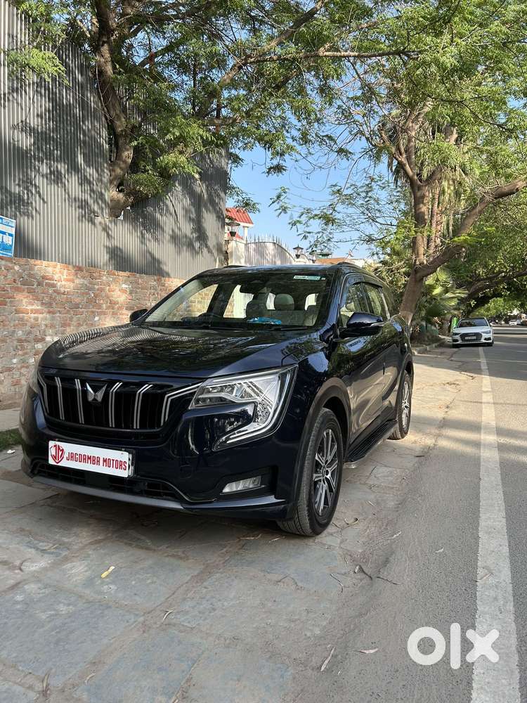 Mahindra Xuv700 2.0 Ax 7 Petrol At Str, 2024, Petrol