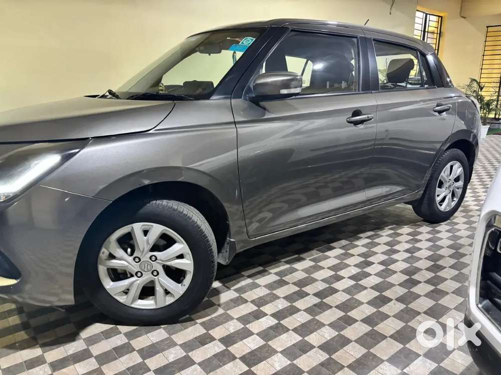Maruti Suzuki New-gen Swift 2025 Petrol 11656 Km Driven