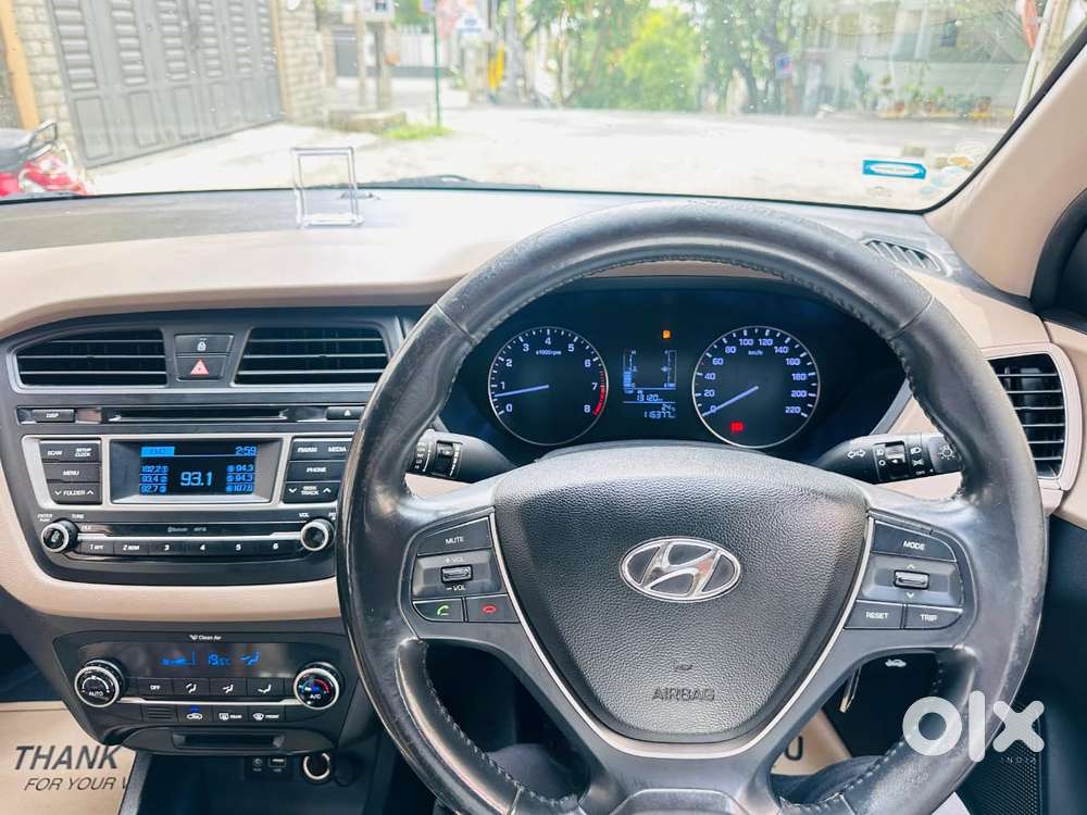 Hyundai Elite I20 Sportz (o) 1.2, 2015, Petrol