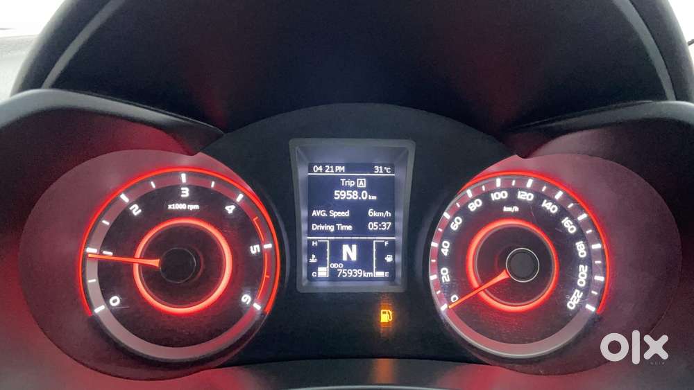 Mahindra Xuv300 W8 Amt Diesel, 2020, Diesel