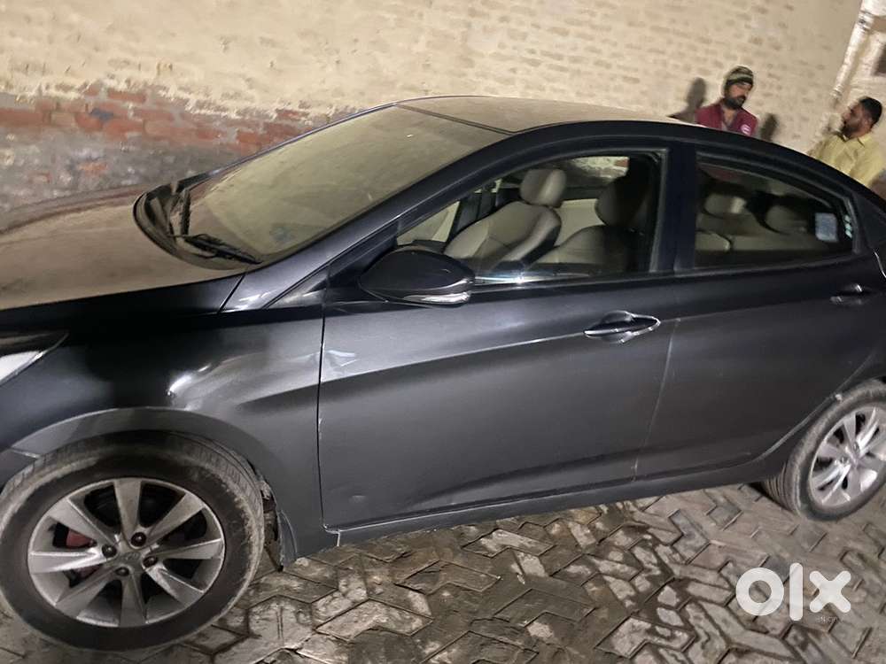 Hyundai Fluidic Verna 2011
