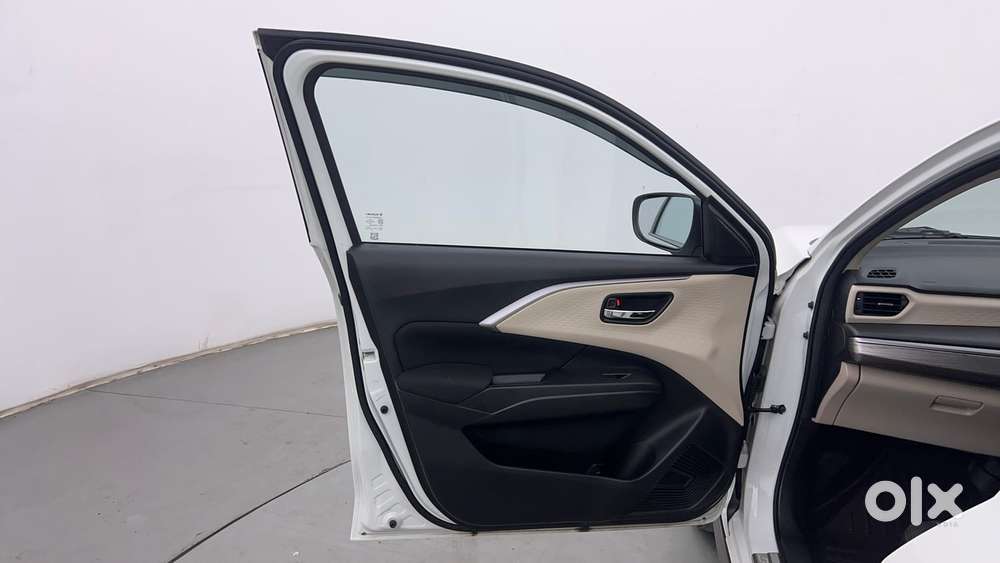 Maruti Suzuki Dzire 1.2 Zxi Plus, 2025, Petrol