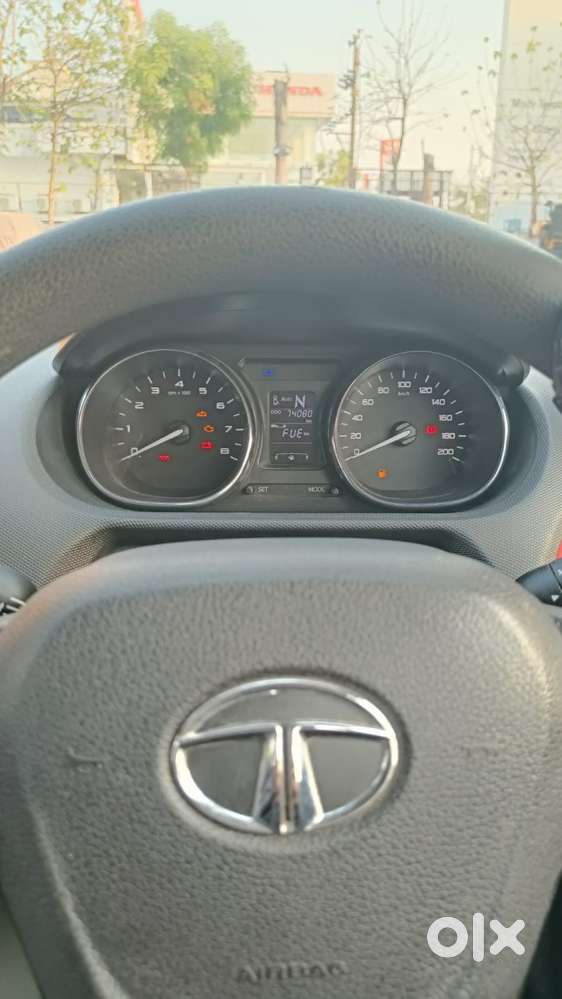 Tata Tiago 1.2 Revotron Xza, 2018, Petrol