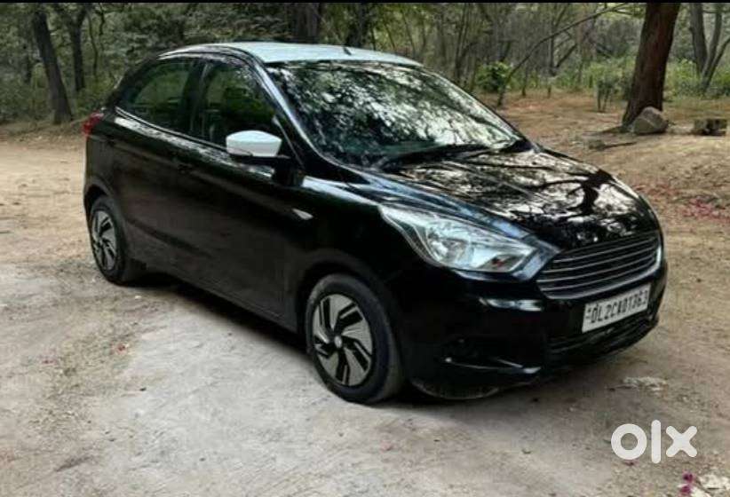 Two Airbags, Company Fitted Blutooth Connect Audio System,