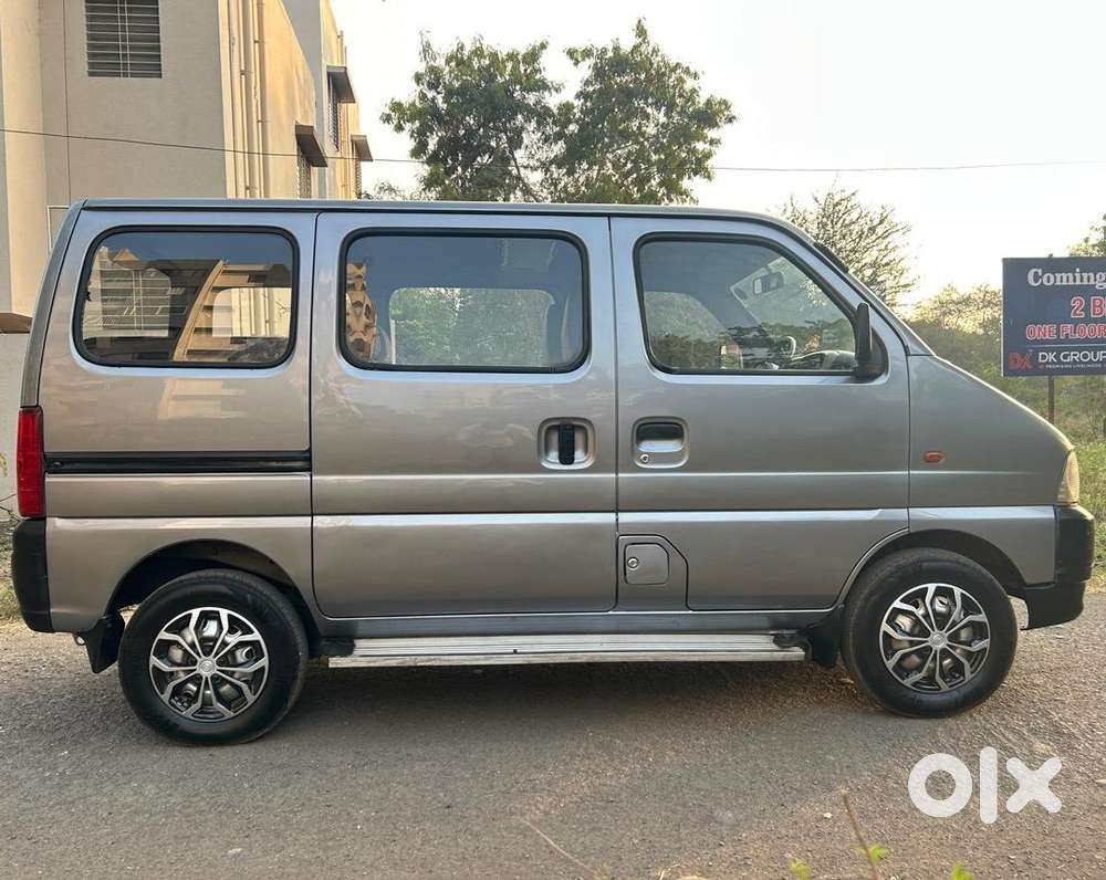 Maruti Suzuki Eeco 7seater Ac With Additional Cng Kit