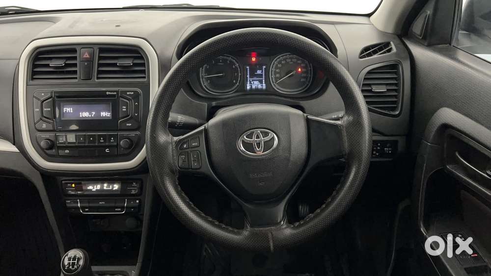 Toyota Urban Cruiser Cruiser Mid, 2022, Cng & Hybrids