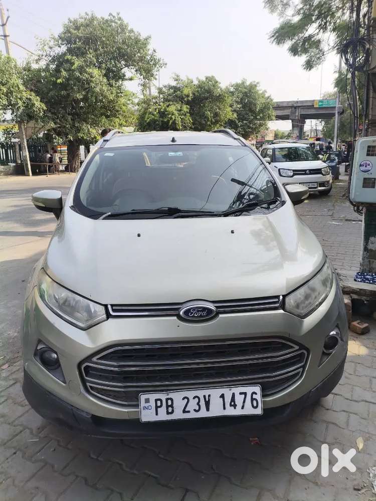 Ford Ecosport 2016 Diesel Well Maintained, Push Button , Top Model