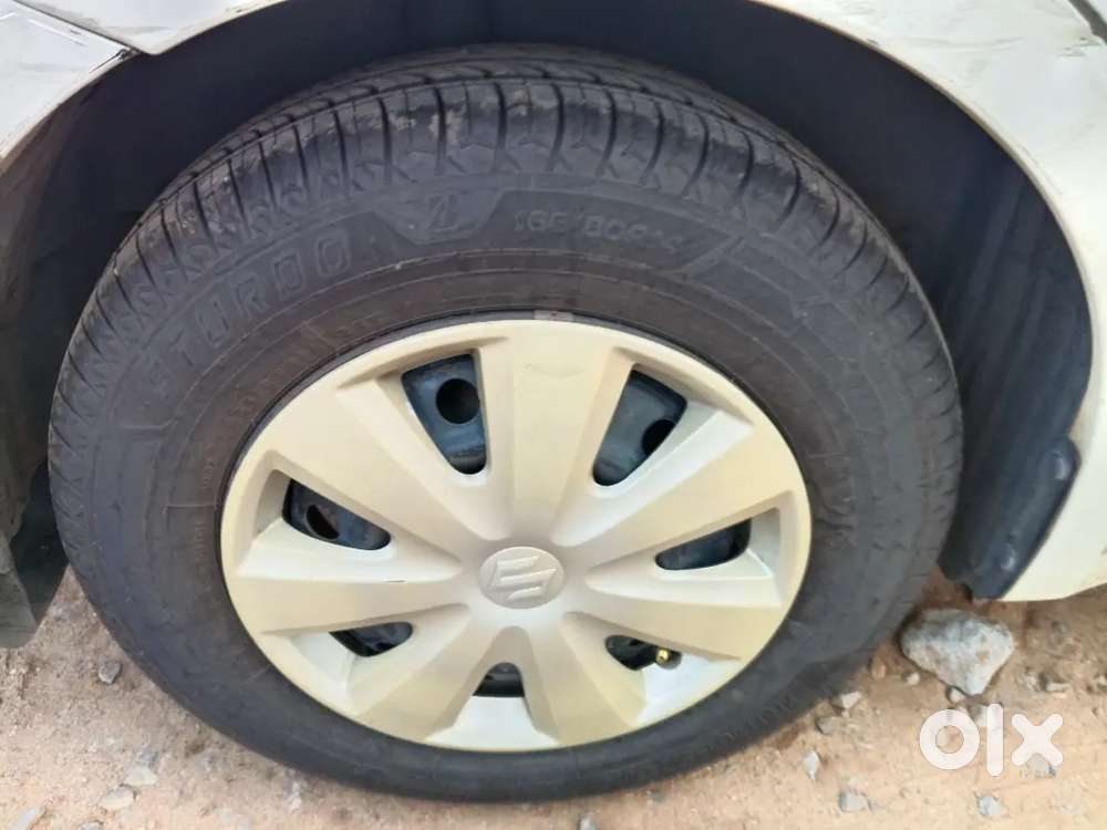 Maruti Suzuki Swift Dzire 2011 Petrol Well Maintained