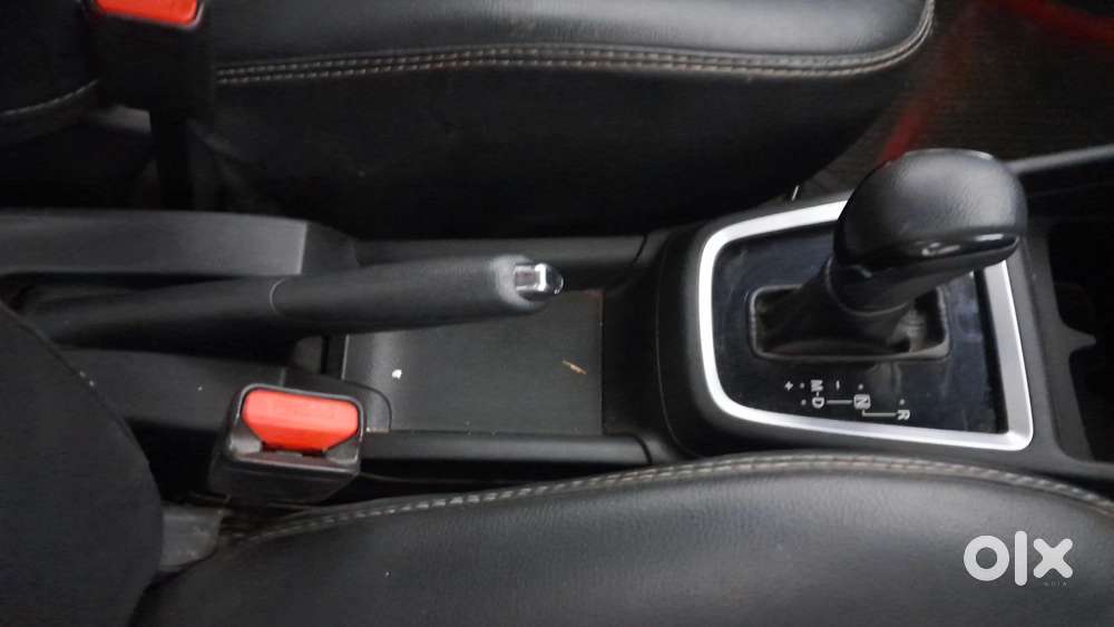 Maruti Suzuki Swift Amt Vxi, 2019, Petrol