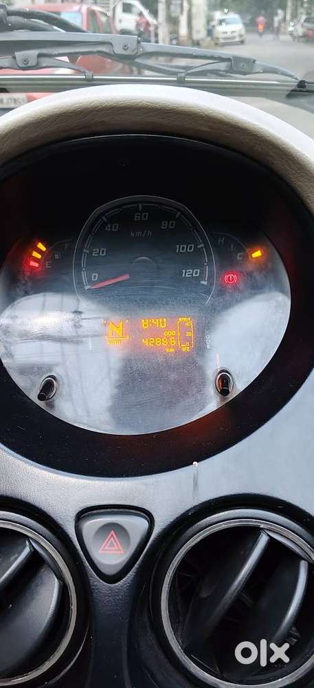 Tata Nano Xta, 2016, Petrol