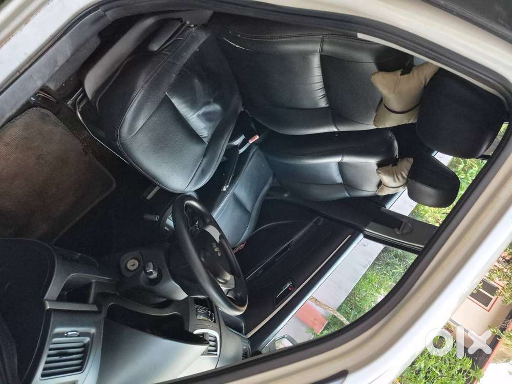 Maruti Swift Vxi 2011