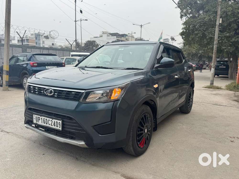 Mahindra Xuv300 W4, 2022, Petrol