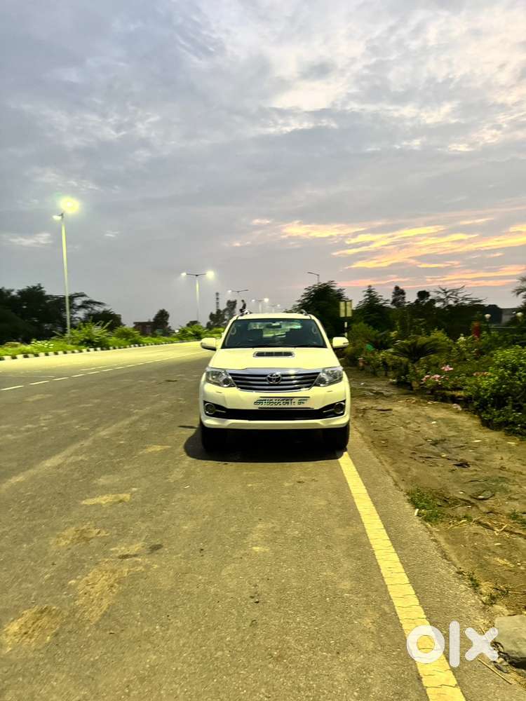 Toyota Fortuner Diesel 2014