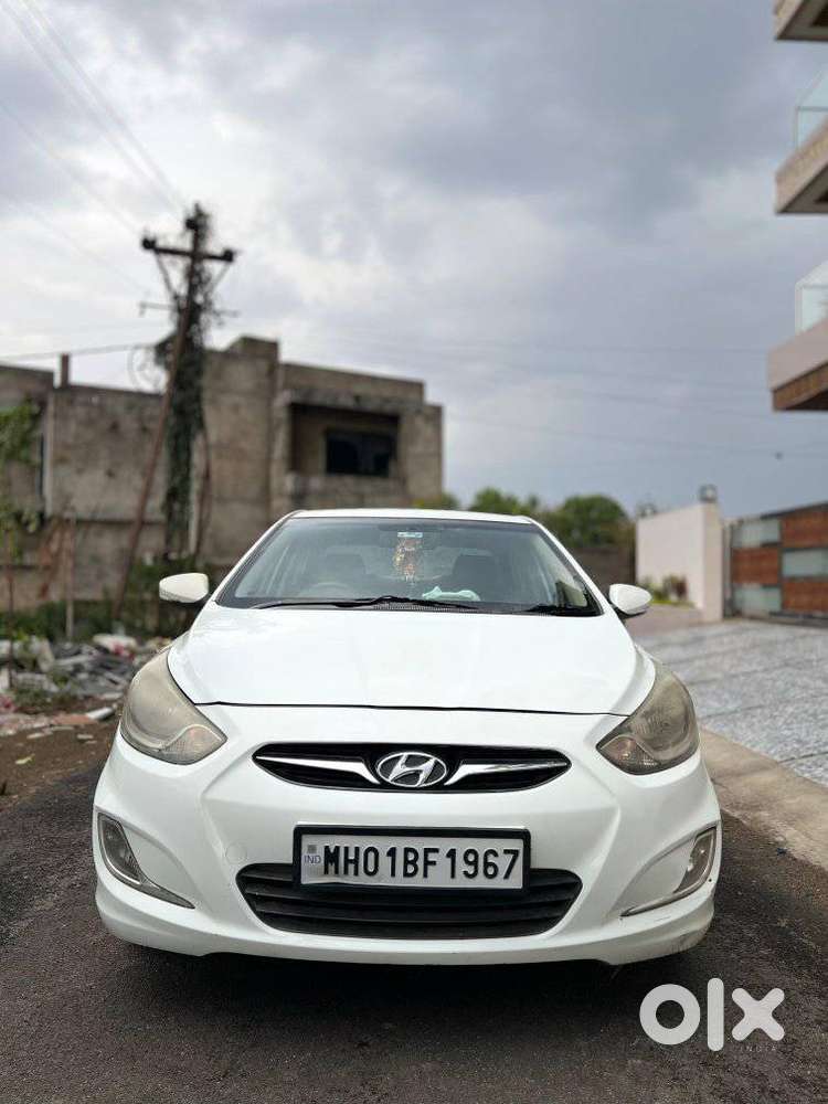 Hyundai Verna, 2012, Petrol